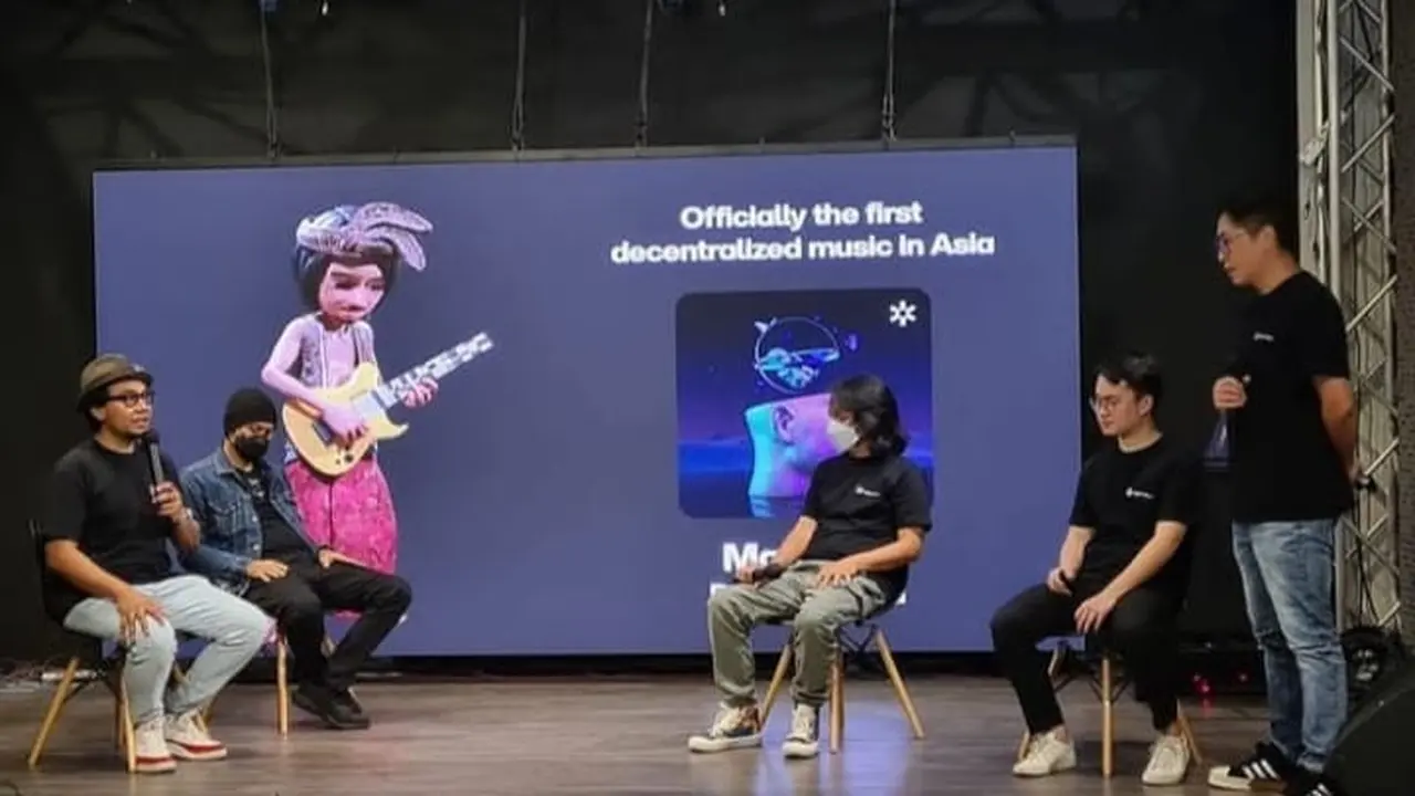 CEO Netra Setiawan Winarto (kanan) bersama Dewa Budjana rilis platform royalty-sharing NFT musik. (Istimewa)