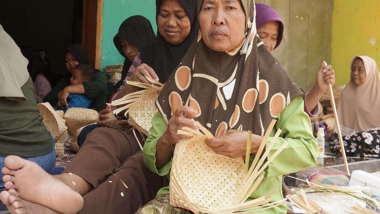 Novita Hardini Dukung Perempuan Pelaku UMKM di Eduprintis Roadshow