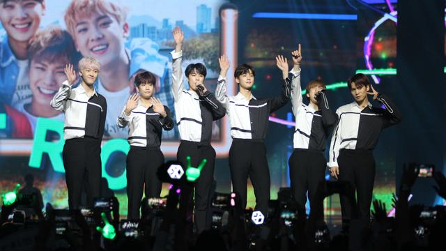 Di Jakarta Gfriend Dan Astro Tamasya Ke Ancol Dan Kota Tua Showbiz Liputan6 Com