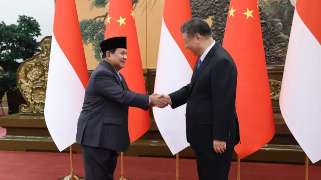 Menteri pertahanan sekaligus presiden terpilih Republik Indonesia Prabowo Subianto bertemu dengan Presiden China Xi Jinping pada Senin (1/4/2024) di Balai Agung Rakyat, Beijing (Istimewa)