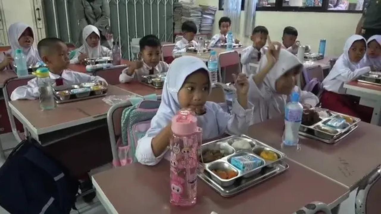 Anak SD di Gorontalo Sisakan Jatah Makan Bergizi Gratis: Mau Dikasih Mama, di Rumah Nggak Ada Nasi