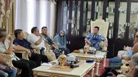 Pemkot Cirebon memutuskan untuk meliburkan sekolah selama 14 hari untuk mengantisipasi penyebaran virus Corona kepada masyarakat Kota Cirebon. (Foto: Liputan6.com/Panji Prayitno)