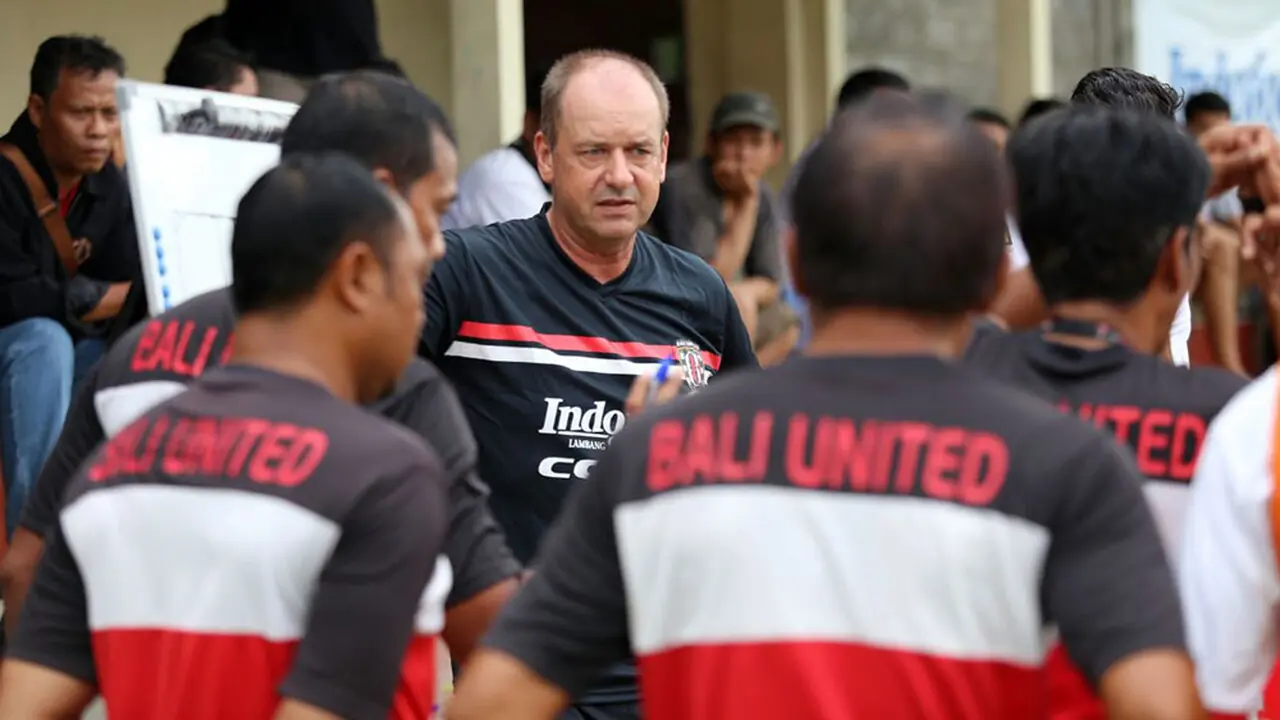 Bali United