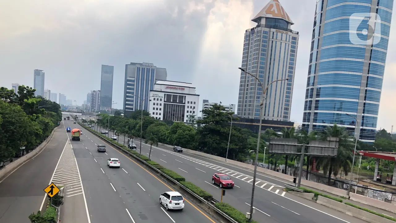 Lalu Lintas Jalan Tol Selama PSBB Berkurang