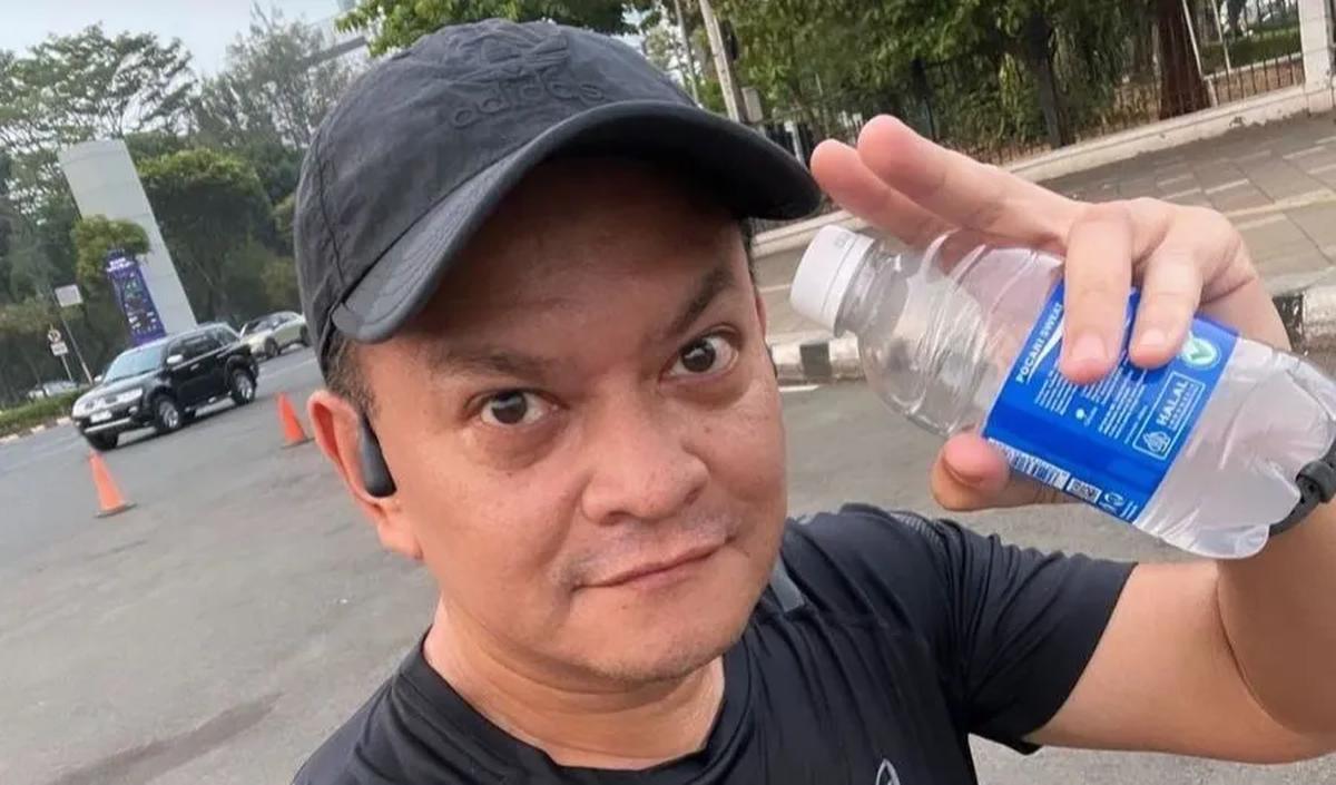 Hedi Yunus Menikmati Kesendirian di Usia 55 Tahun