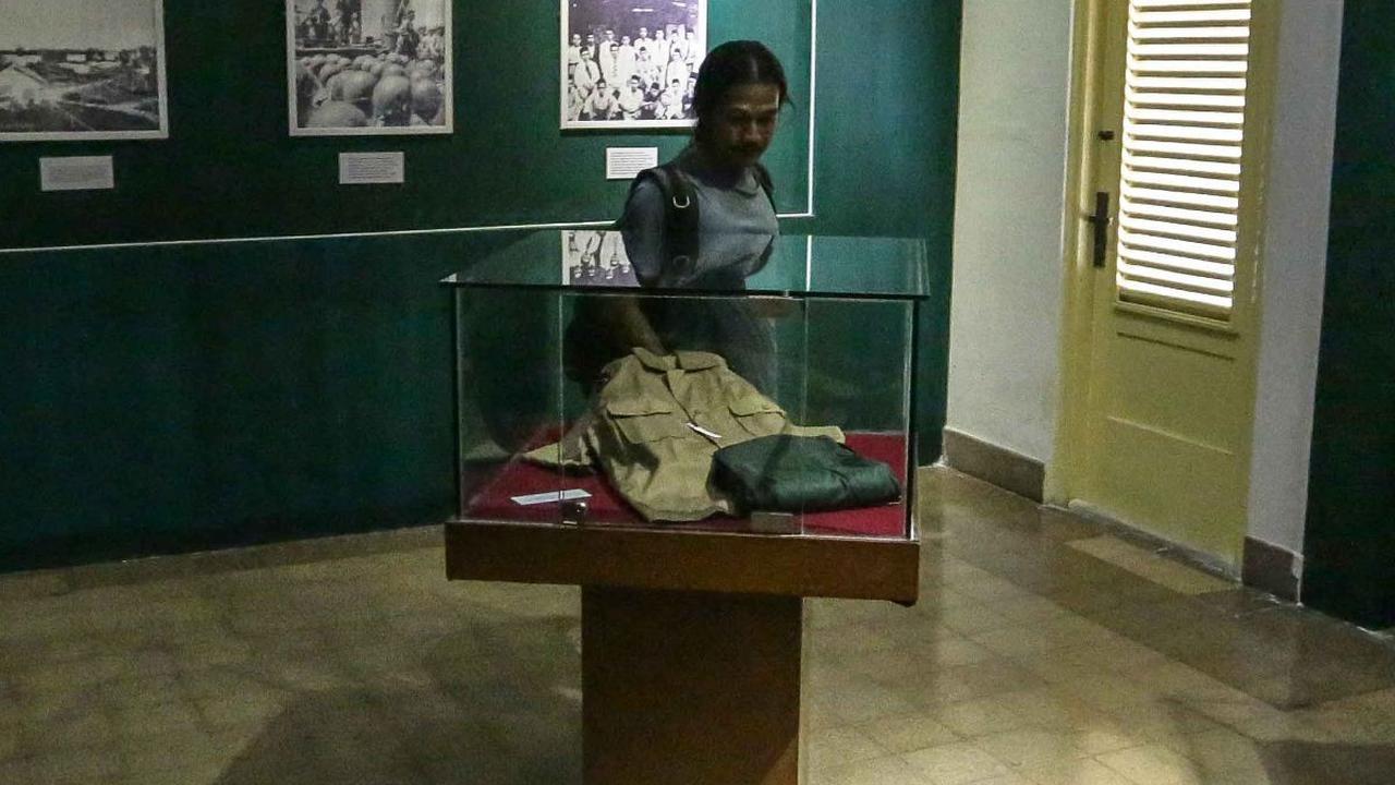 Dalam rumah Maeda, khususnya di lantai dasar, terdapat 4 ruangan yang digunakan dan berkaitan langsung dengan saat-saat perumusan naskah Proklamasi pada 16 sampai 17 Agustus 1945.
