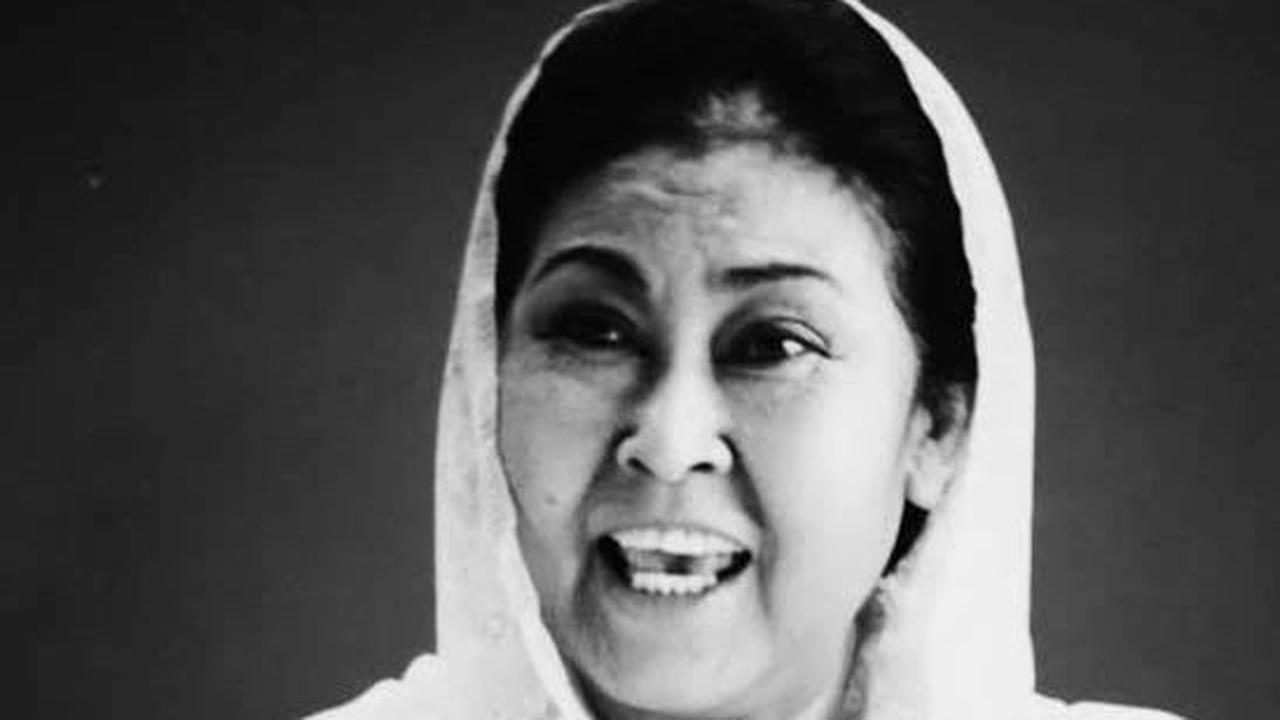 Aminah Cendrakasih dalam kenangan. (Foto: Dok. Instagram @komunitas_kpfij)