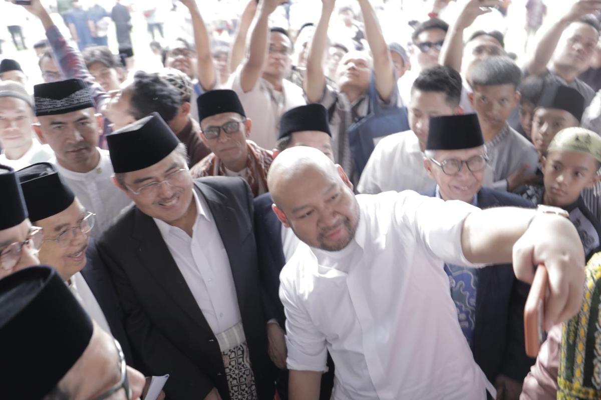 Momen Jusuf Kalla, Anies Baswedan, Mahfud MD Hingga Anak Prabowo Salat Idulfitri Bersama