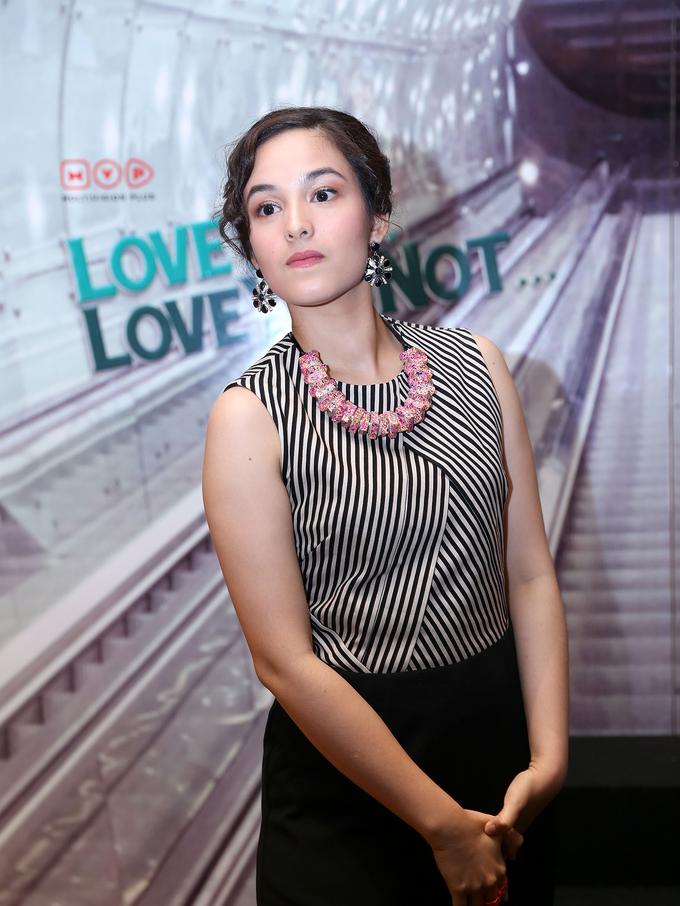 Film Chelsea Islan, Love You..Love You Not Kurang ...