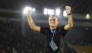 Milomir Seslija kembali melatih Persis Solo, kali ini di BRI Super League 2025/2026. (Dok. ileague.id)