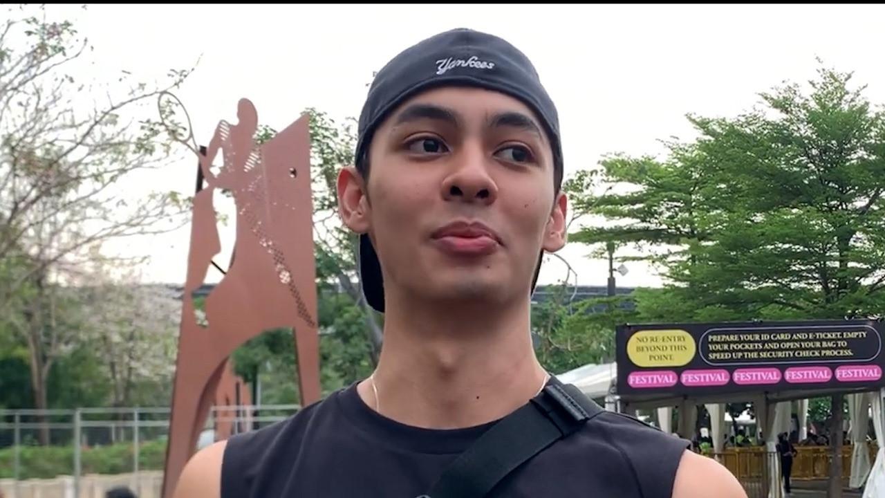 Fattah Syach Nonton Coldplay