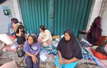 Lansia Korban Banjir Jakarta Selatan Hanya Selamatkan Piring, Kisah Pilu di Pejaten Timur