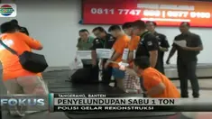 Rekonstruksi upaya menyelundupkan satu ton sabu diawali kedatangan tiga tersangka asal Taiwan di Terminal 2D Soekarno Hatta.