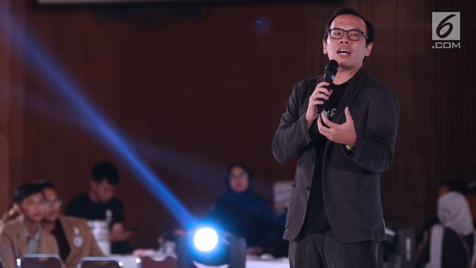 Co Founder&President at Bukalapak, M Fajrin Rasyid memberi materi tentang cara melihat peluang dan membuka bisnis selama EGTC 2018 di Universitas Padjajdaran, Bandung (5/12). M Fajrin Rasyid berbagi inspirasi bisnis. (Liputan6.com/Helmi Fithriansyah)