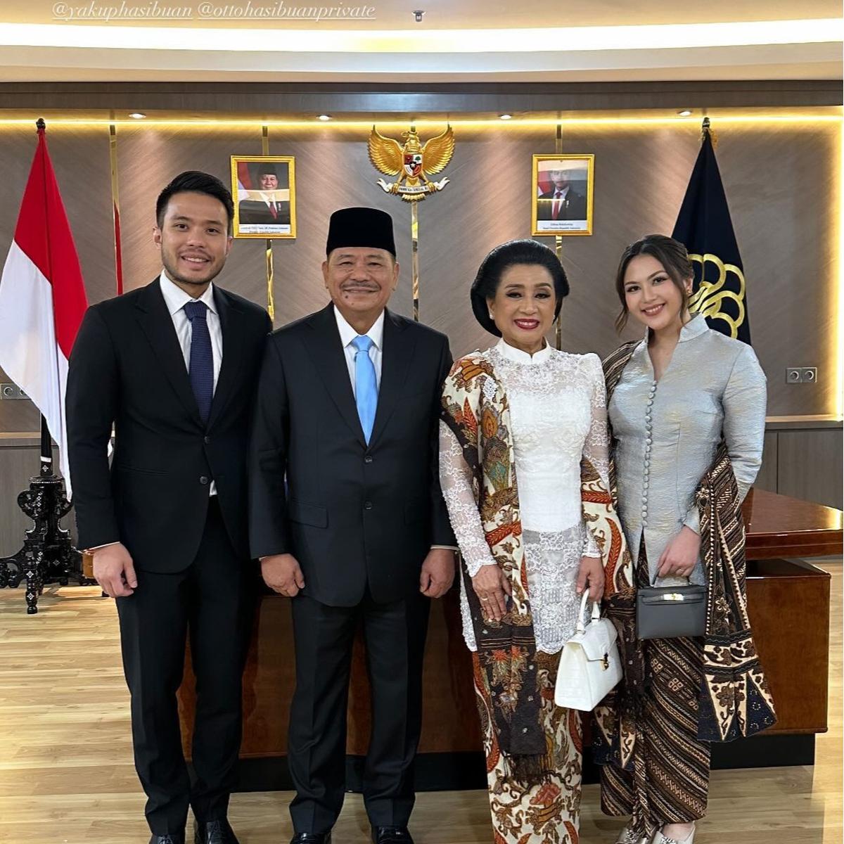 Keluarga Otto Hasibuan