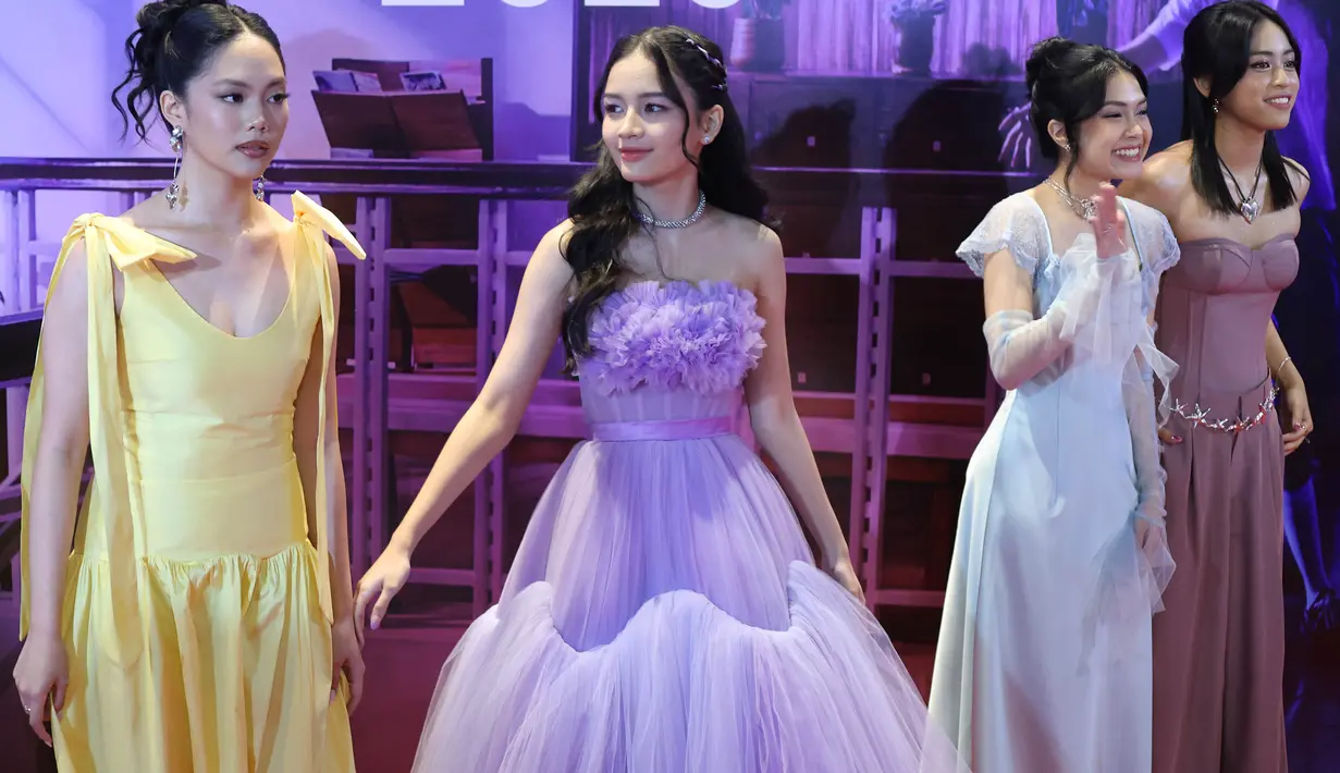 Ada Jasmine Nadya sebagai Alya, Katyana Mawira sebagai Milly, Kyandra Sembel sebagai Maura, dan Daniella Tumiwa sebagai Karmen. (Kapanlagi.com/Budy Santoso)