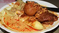 Lontong Orari merupakan salah satu kuliner legendaris yang ada di Kota Banjarmasin