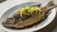 Resep Gurame Kukus Anti Amis ala Restoran, Lembut, Wangi, dan Dijamin Nagih