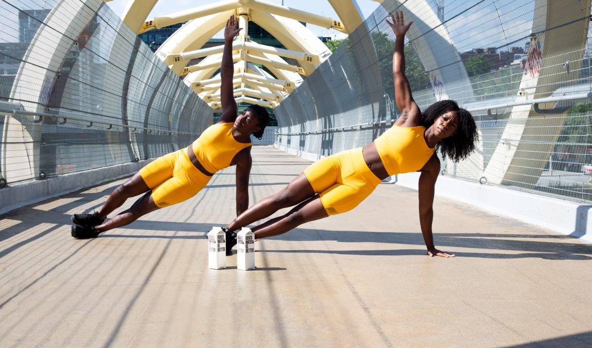 Freeletics adalah salah satu bentuk latihan beban tubuh. Artinya, yang Anda butuhkan untuk melakukan olahraga ini hanyalah berat badan Anda sendiri. Freeletics populer di kalangan anak muda sebab dapat dilakukan di mana saja dan hasilnya juga signifikan.