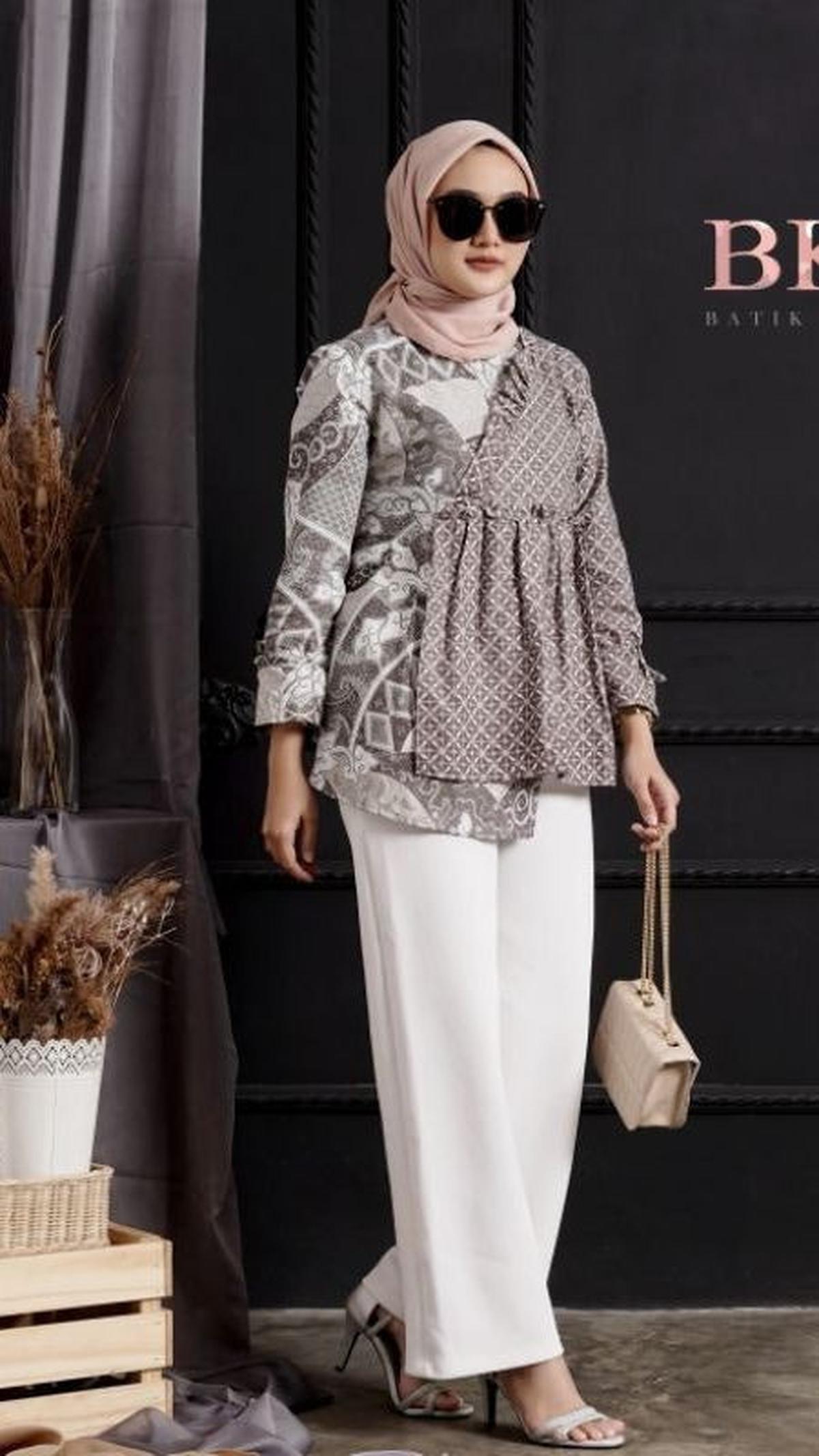 <b>Blouse Sekar Vira batim Kanthil</b>