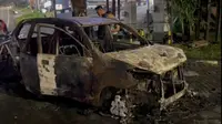 Mobil Terbakar di Semarang Usai Isi BBM, Pasutri Dilarikan ke Rumah Sakit