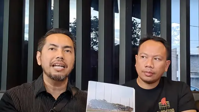 Konferensi pers Vicky Prasetyo didampingi kuasa hukum Sunan Kalijaga di Jakarta Barat, Senin, 4 Maret 2024. (Foto: Dok. YouTube Intens Investigasi)