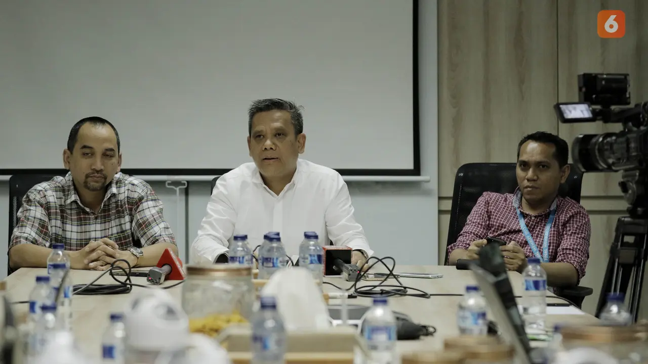 Direktur Utama PT Liga Indonesia Baru (LIB), Berlinton Siahaan