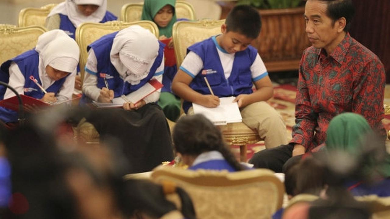 Jokowi diwawancarai reporter cilik SD se-Jabotabek