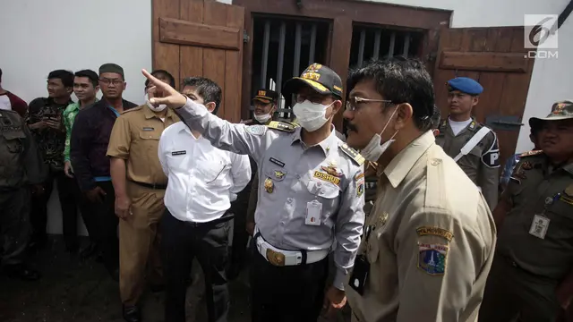Anies Baswedan Tinjau Kebakaran Museum Bahari