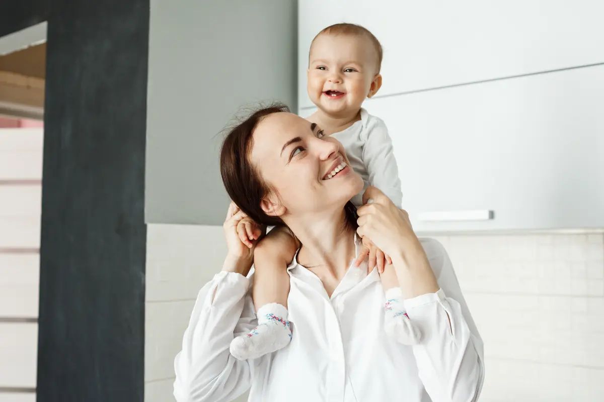 ibu dan anak bayi