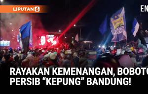 Ratusan Bobotoh turun ke jalan merayakan kemenangan Persib Bandung atas Persija Jakarta dengan skor tipis 1-0, Minggu petang. Euforia kemenangan terlihat di sepanjang Jembatan Layang Pasupati hingga kawasan Simpang Cikapayang, yang mendadak dipadati ...