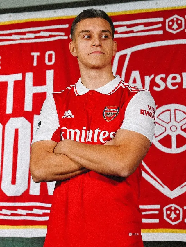 Arsenal Resmi Rekrut Leandro Trossard