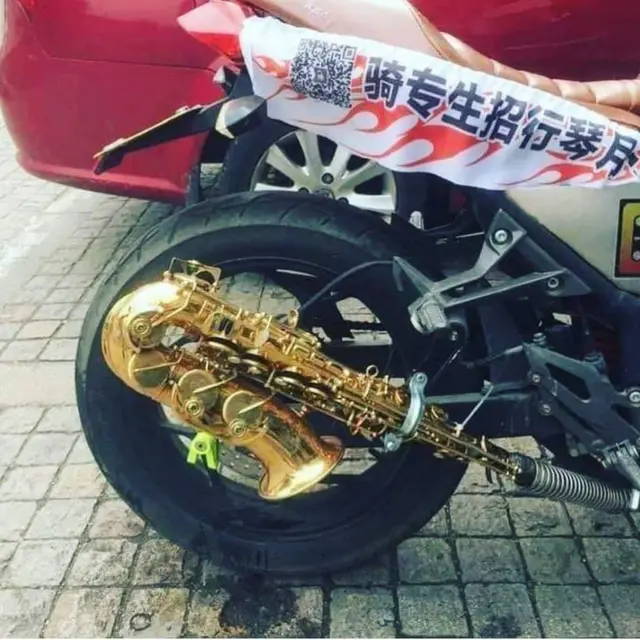 Punya Desain Absurd, Ini 7 Potret Modifikasi Knalpot Motor yang Nyeleneh