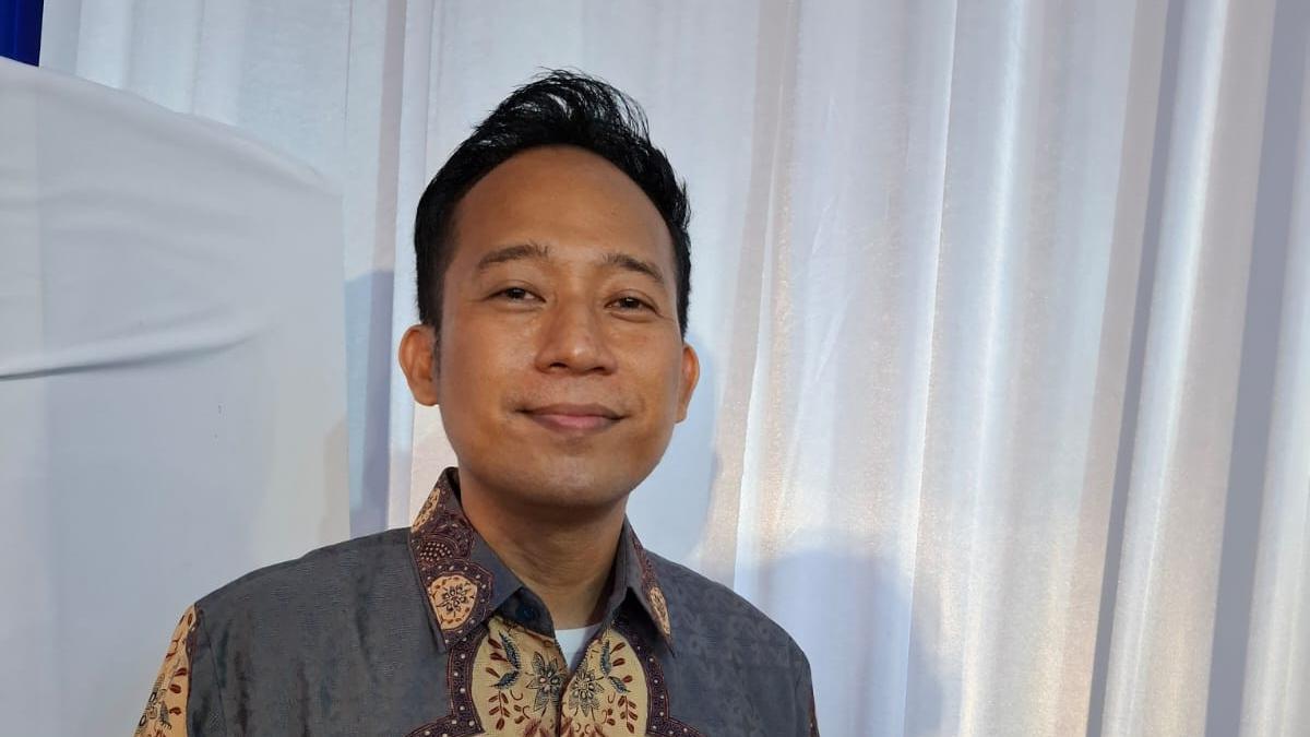 Denny Cagur Genap 15 Tahun Mengisi Program Sahur, Kini Gandeng Rizky Inggar Hingga Haji Bolot