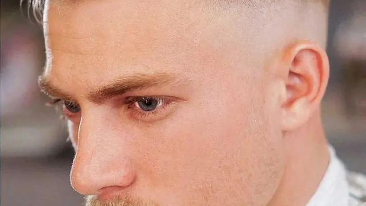 9 Model French Crop berbagai Variasi, Bisa Bikin Penampilanmu Lebih Keren dan Trendi