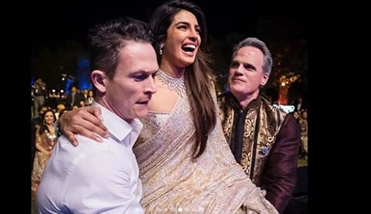 (Instagram/priyankachopra)