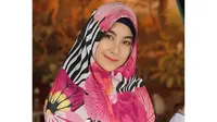 Pesona Anisa Eks Cherrybelle Yang Semakin Anggun Dengan Hijab Syar'i