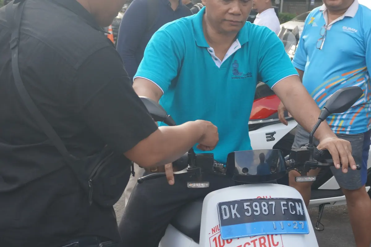 Dorong Transisi Energi, PLN Bali Fokus Ubah Mindset Warga