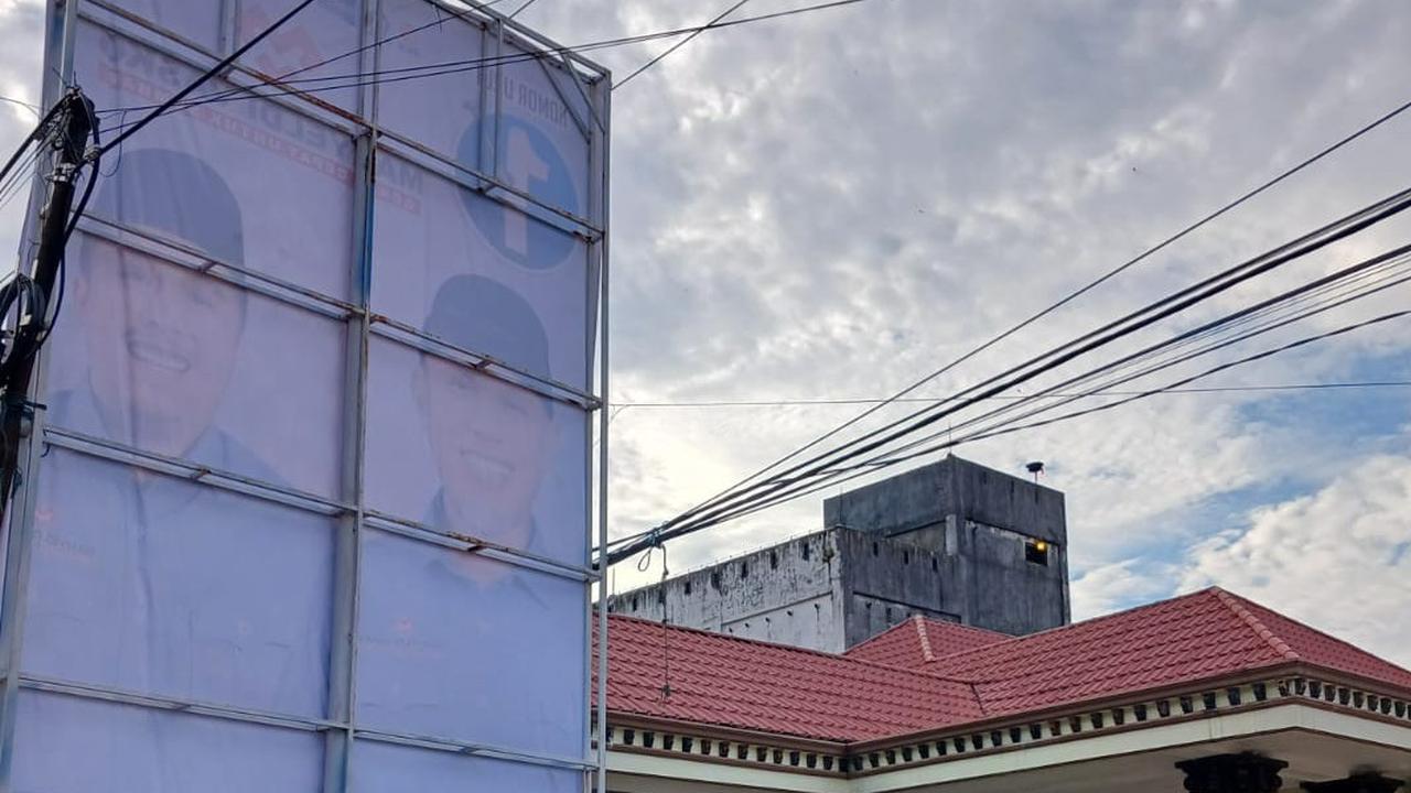 Nahas, Pemuda di Sumbar Tewas Tersengat Listrik Saat Pasang Baliho Pilkada