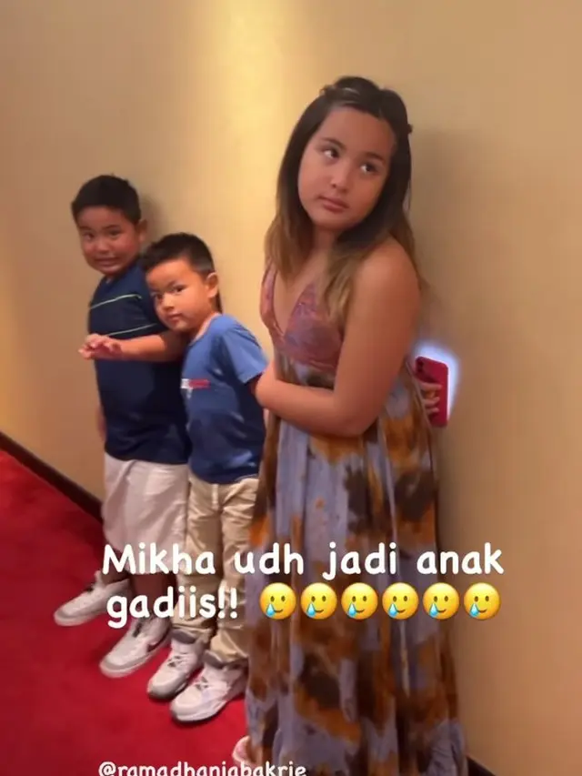 Mikhayla dan Nia Ramadhani