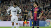 Lionel Messi dan Ronaldo di musim 2012/13