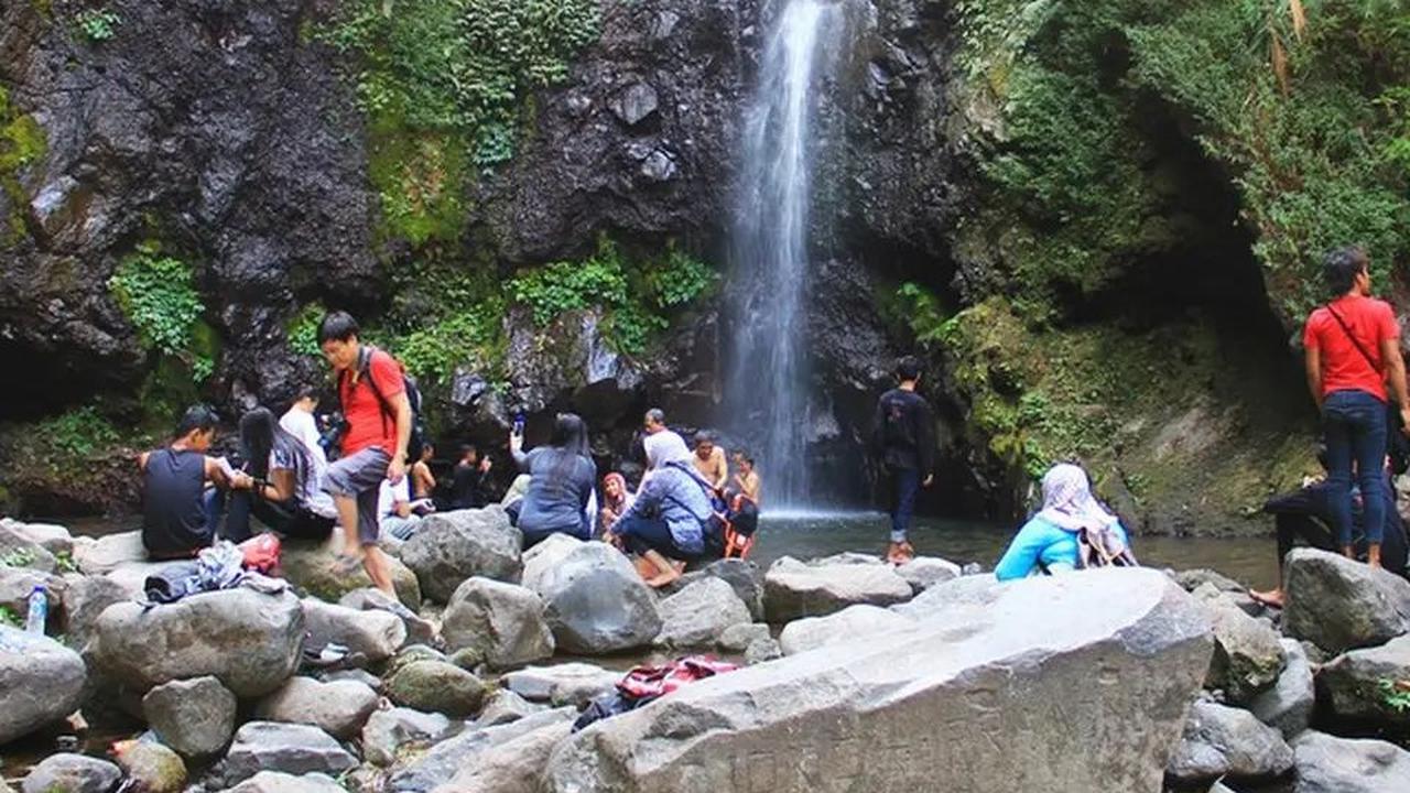 Air Terjun Kakek Bodo