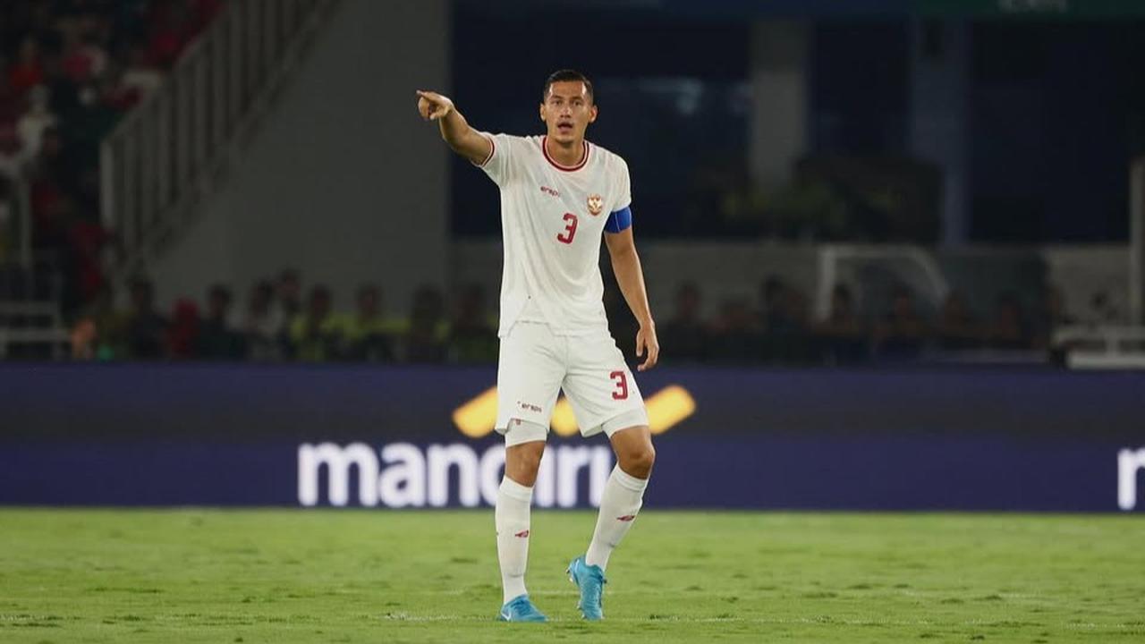 VIDEO: Jay Idzes Kobarkan Semangat Timnas Vs Australia "280 Juta Orang Mendukung Kami!"