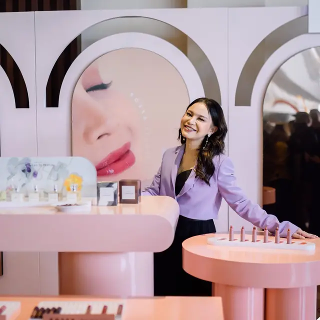 Rossa (Instagram/rossabeauty)