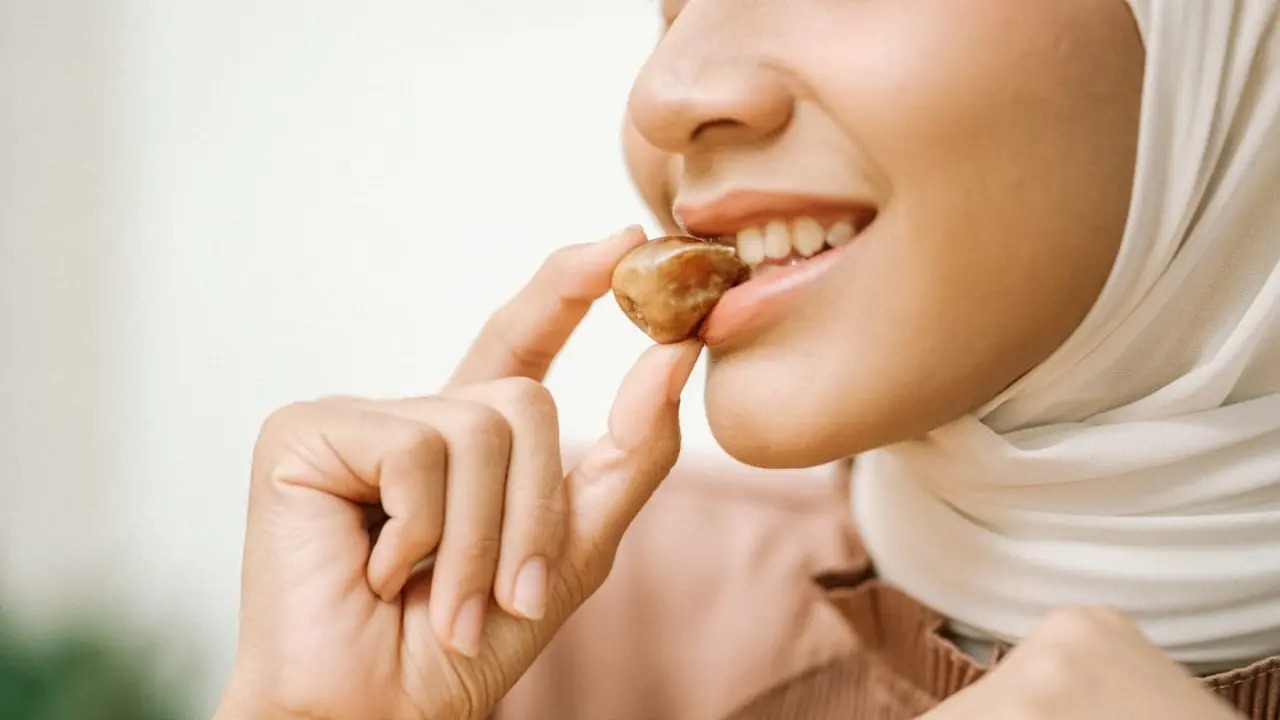 Jenis Kurma Pilihan yang Dianjurkan Sebagai Santapan Berbuka Puasa
