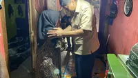 Rumah Warga Nyaris Roboh, Menteri Ara: Kita Bedah Ya Bu