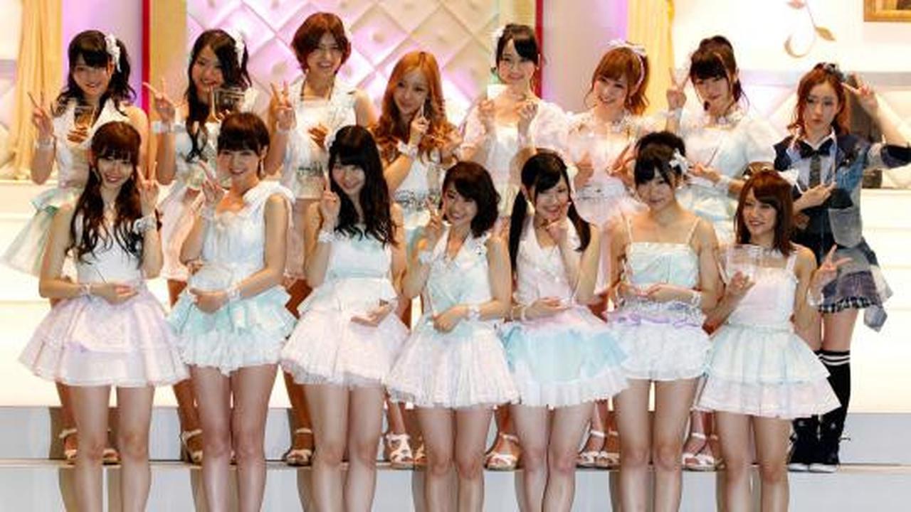 Aksi para personel AKB48