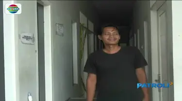 Diduga kekerasan tersebut terjadi lantaran sang ibu kesal dengan anaknya yang suka mengompol.