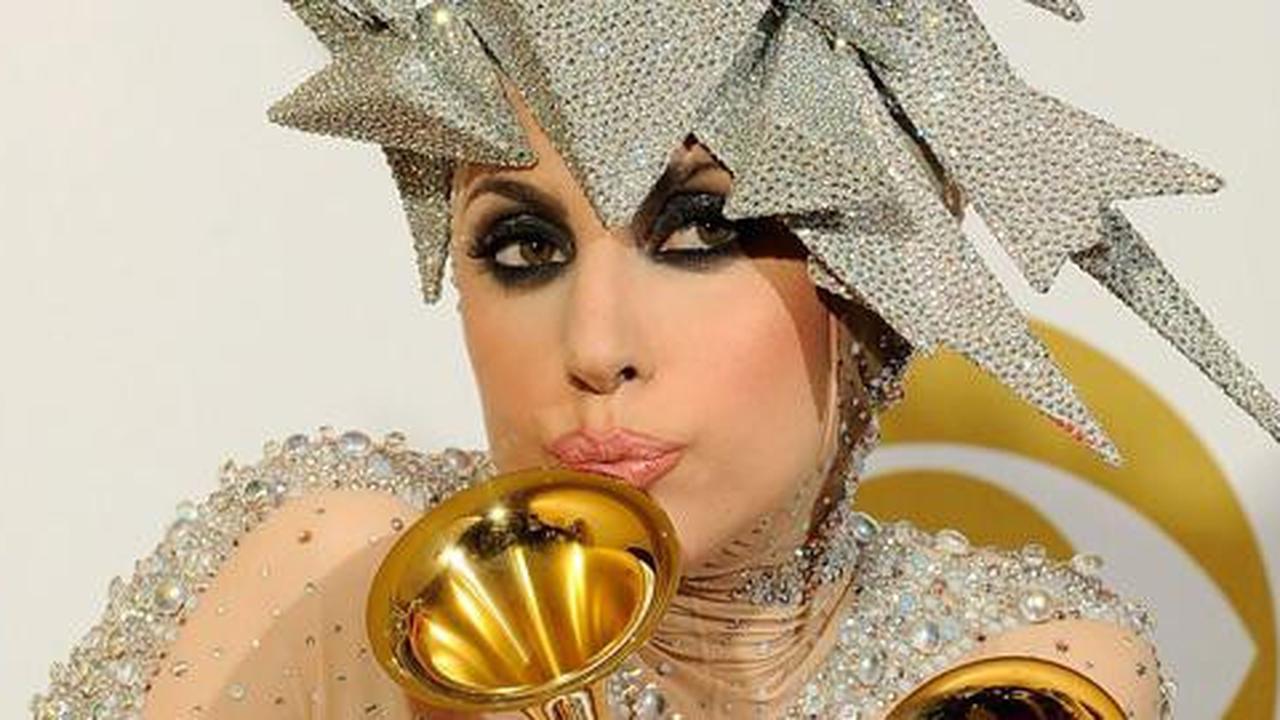 Lady GaGa tak punya prestasi, benarkah?