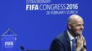 FIFA President Gianni Infantino berjanji akan berusaha merestorasi citra dan respek FIFA.       (REUTERS/Arnd Wiegmann)